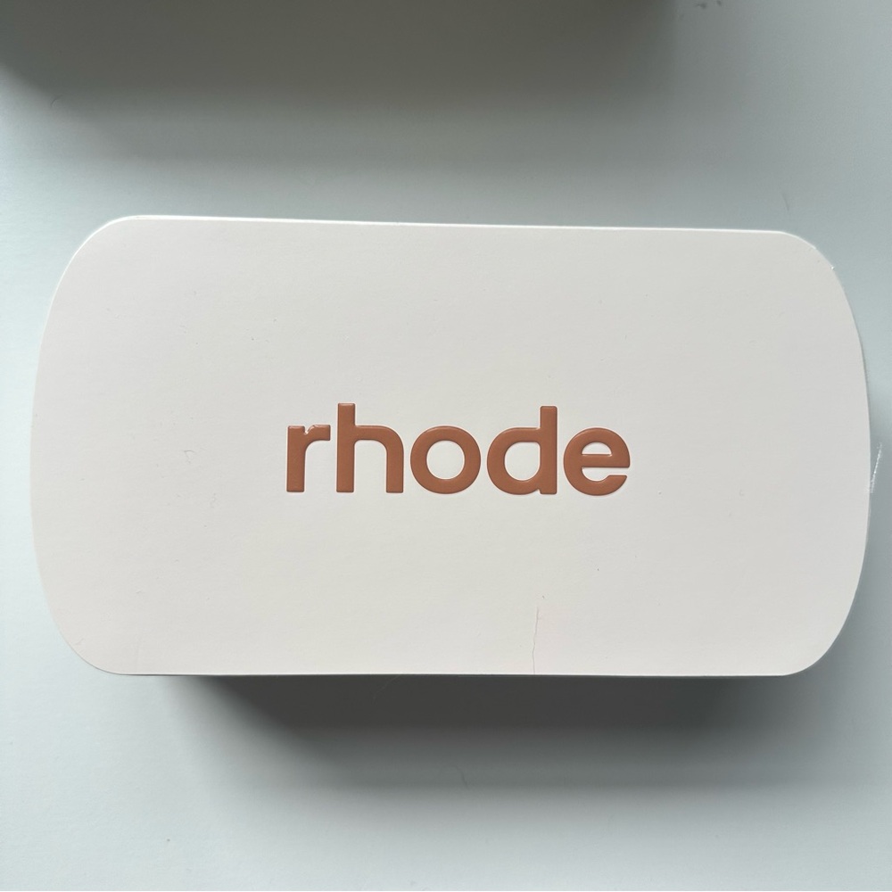 RHODE CINNAMON ROLL PEPTIDE LIP TINT + BOX!